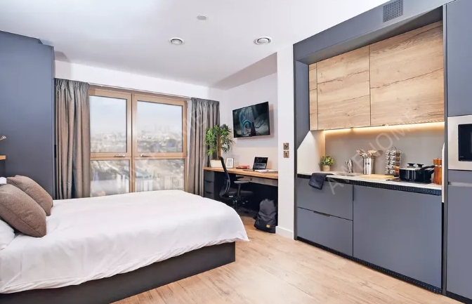 Lewisham Exchange - Premium