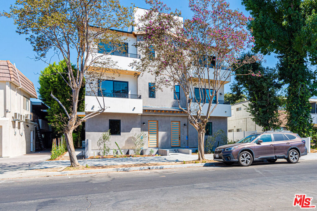 10845 N Morrison Street 2 North Hollywood CA, 9160164111115332098121