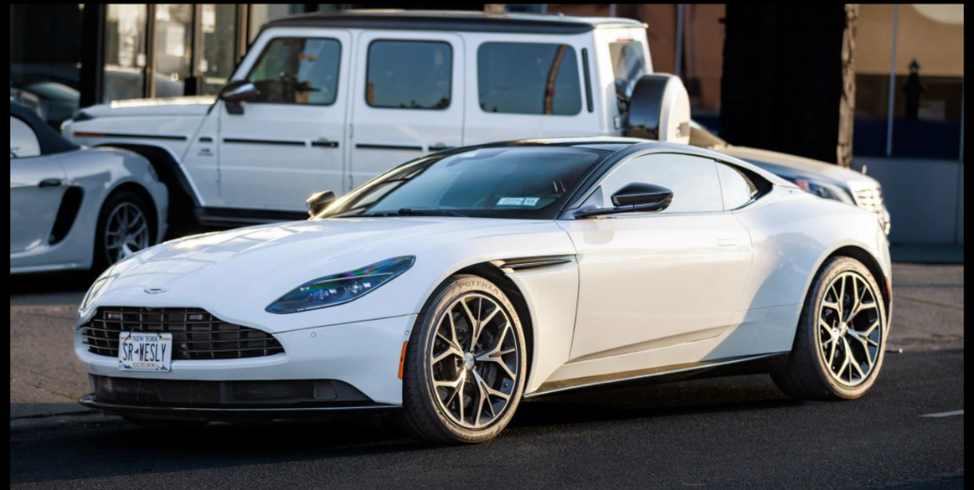 2019 ASTON MARTIN DB11 COUPE 2D63392631412867120