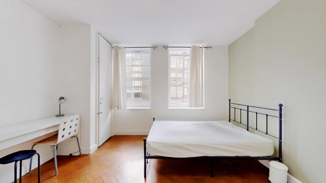 Studio Sumner Street 29084#, London
