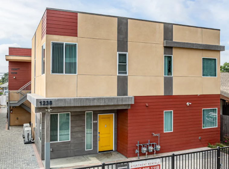 1238 W 37th Pl634328889962271212