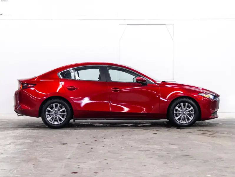 2022 Mazda Mazda363580963129729123