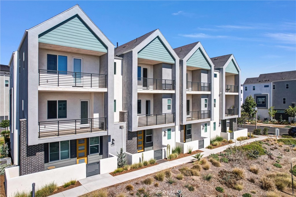 275 Sash, Irvine CA, 9261863623595355523121