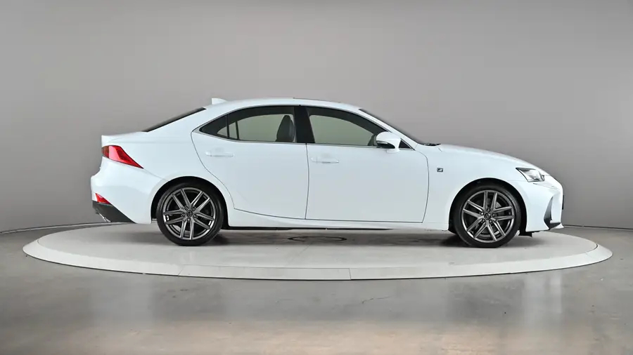2018 Lexus IS63725287241859121