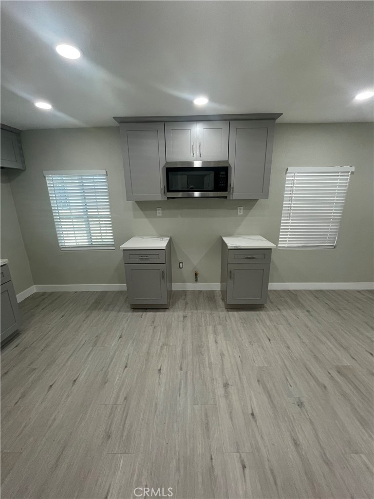 $2,950/mes 13101 S Vesta Compton CA, 9022264134277857027121