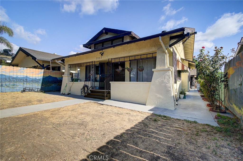3322 Maceo, Cypress Park CA, 9006564078199413761120