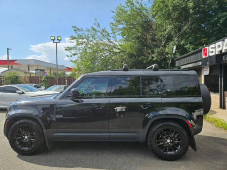 Vehículo deportivo utilitario 4D Land Rover Defender 110 S de 2021 de segunda mano63280409968385121