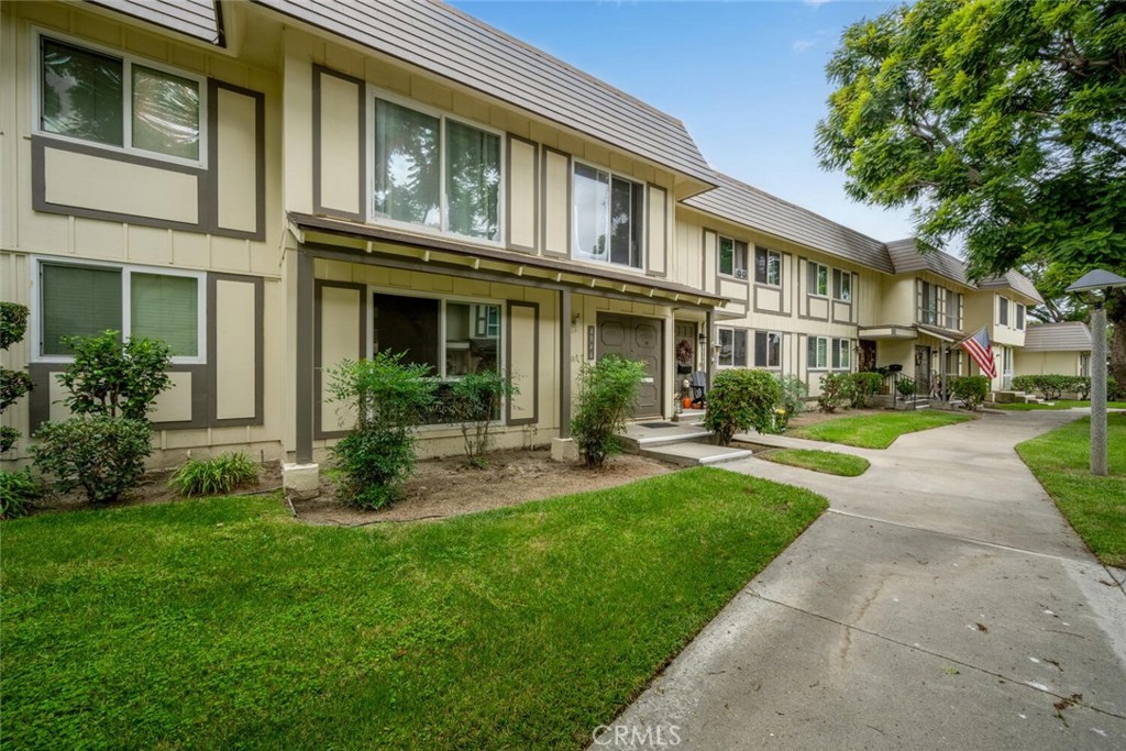 4046 Via Encinas Cypress CA, 9063064080049639042120