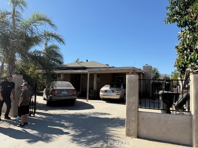 14718 Valencia, Fontana CA, 9233564108233434113120