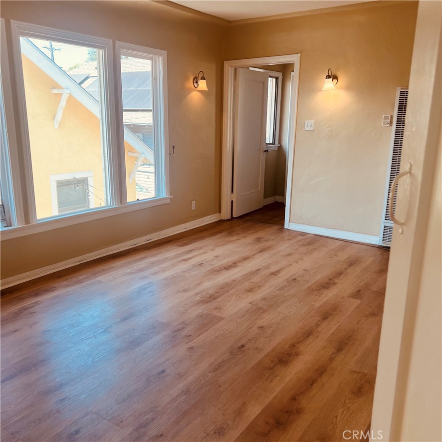$2,300/mes 3423 E 5th st Los Angeles CA, 9006364067869624834121