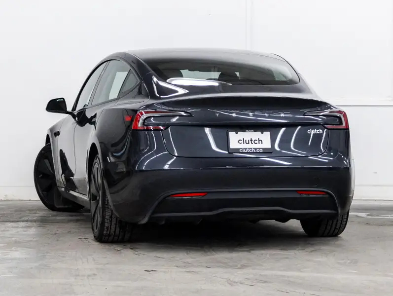 2024 Tesla Model 363512700949251123