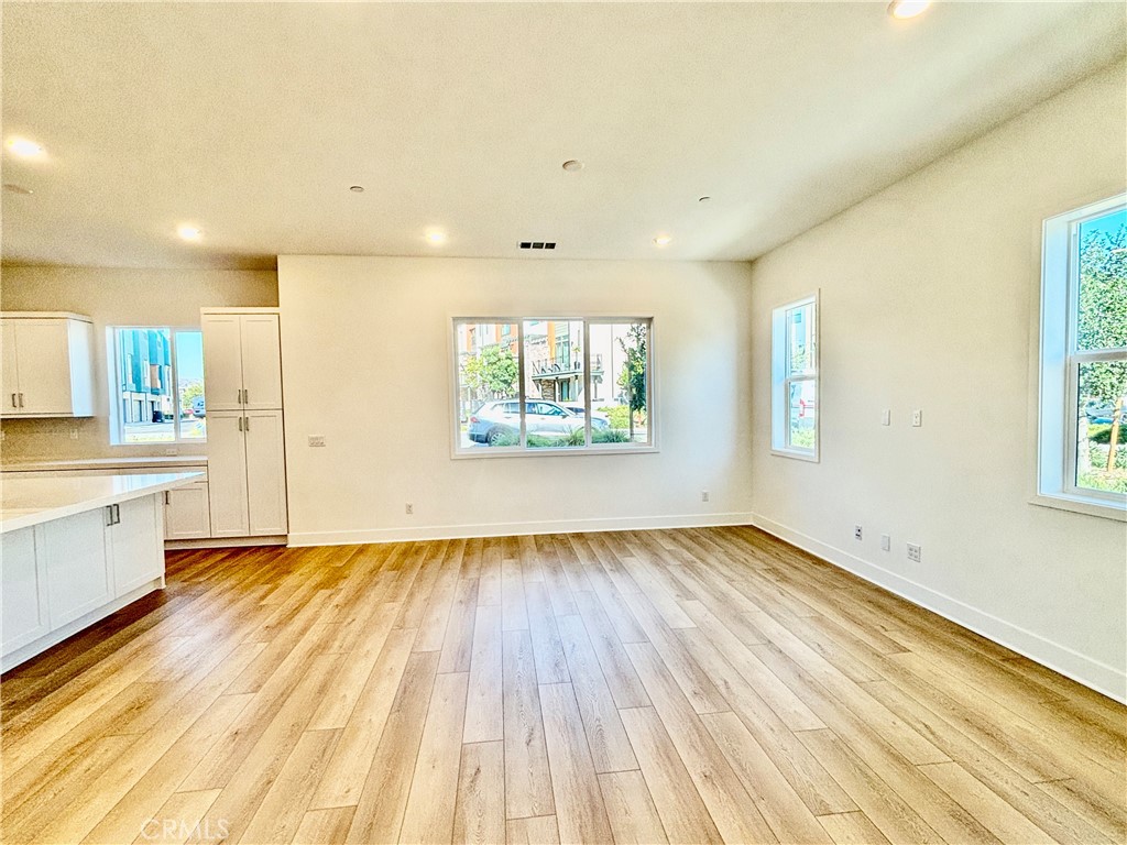 135 Sawbuck Irvine CA, 9261864099604013314121