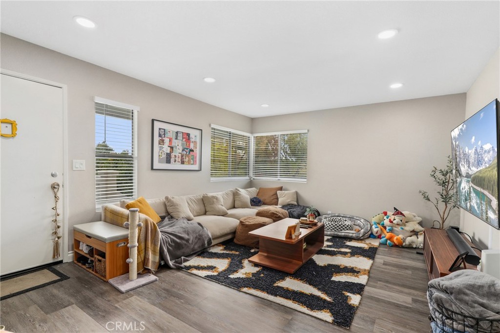 57 Tarocco Irvine CA, 9261864122139453057122