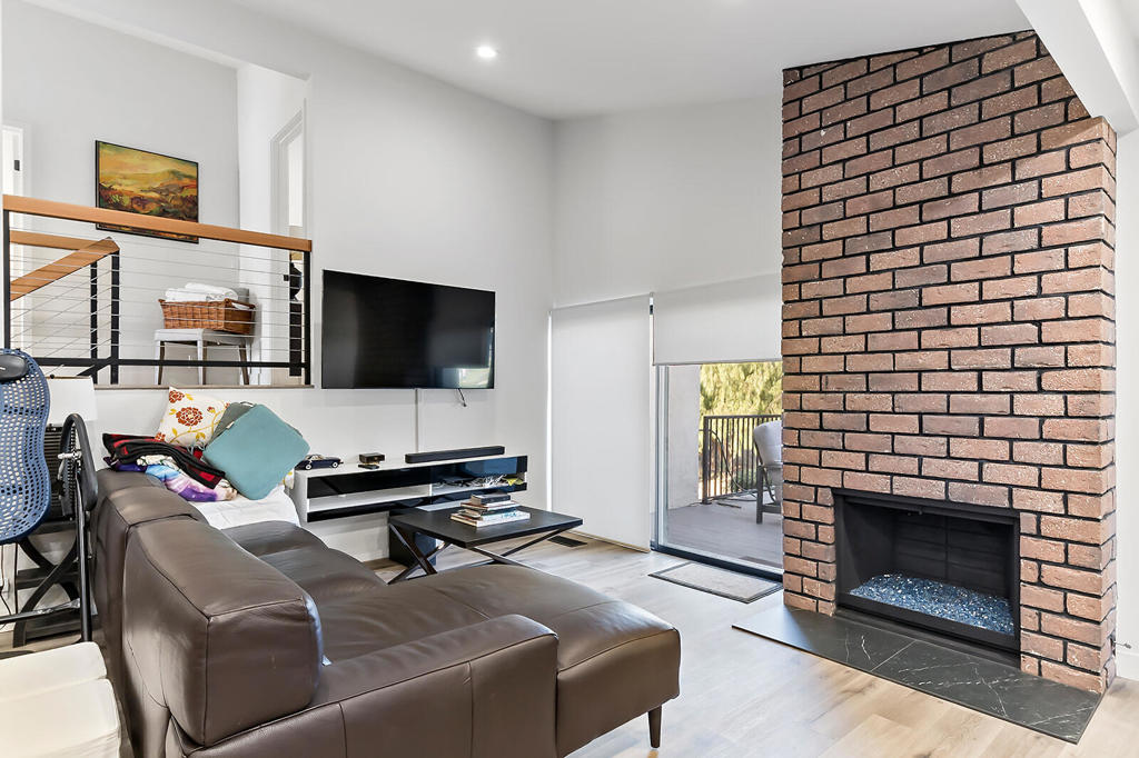 2311 E Curtis Court Glendora CA, 9174164109124508291121