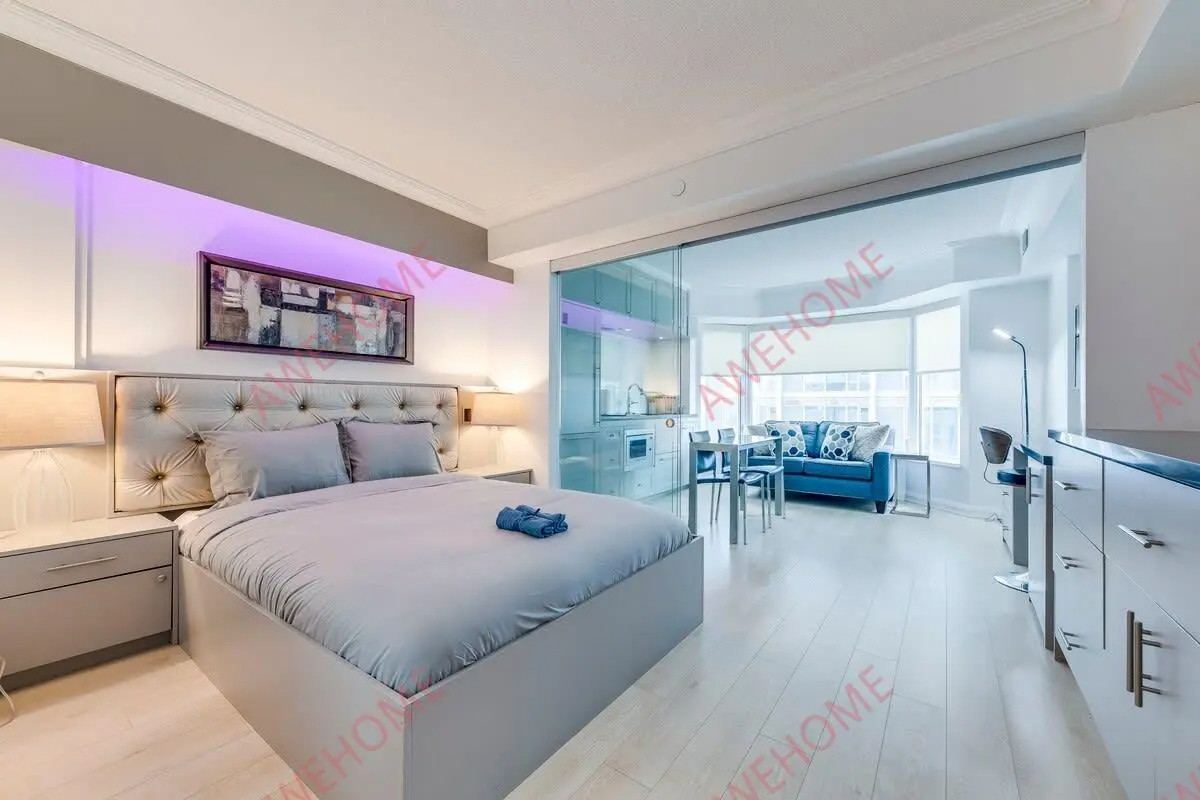 Yorkville Presidential Studio63746334835587120