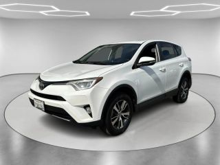 2017 TOYOTA RAV463765867689603120