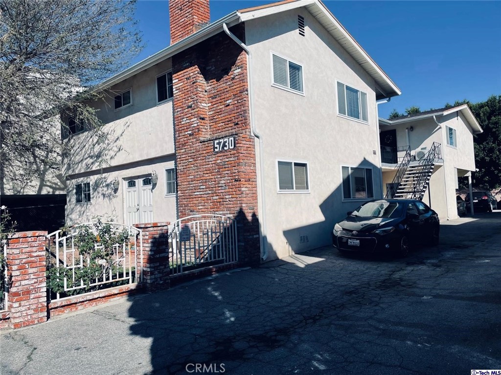 5730 Laurel Canyon Boulevard 3 Valley Village CA, 9160764101475526019120