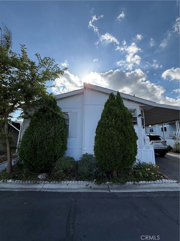 1350 San Bernardino 173 Upland CA, 9178664066928564867121