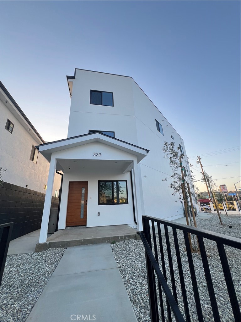 4268 Capistrano Way East Los Angeles CA, 9006364139956862593122