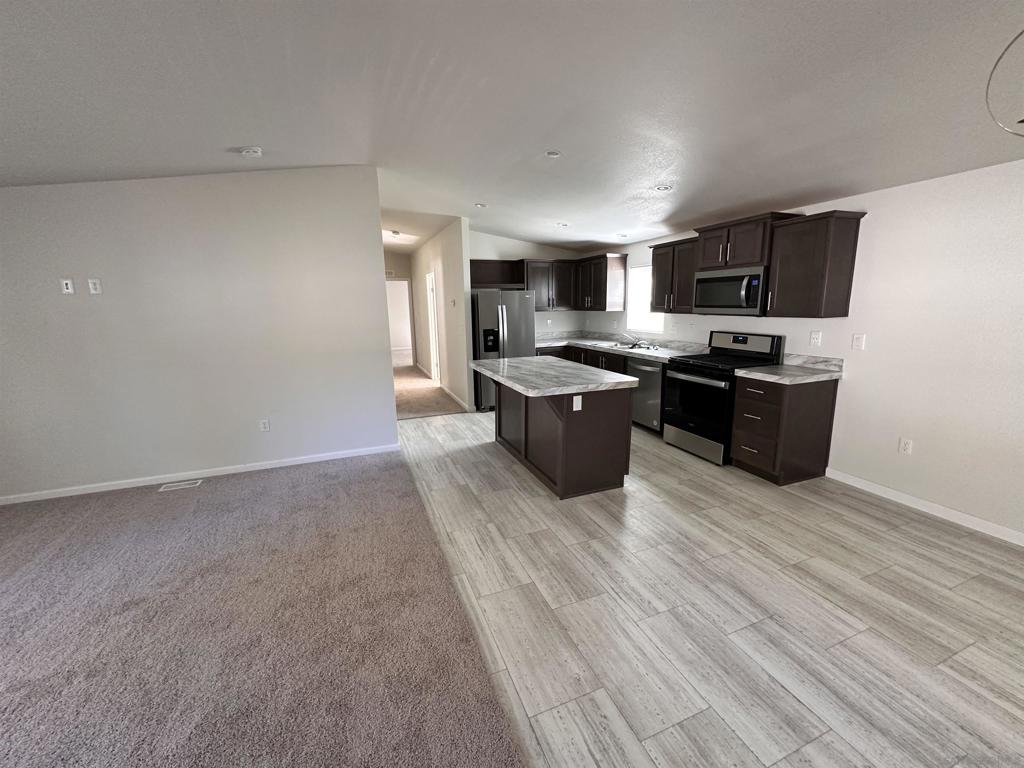 22899 Byron Road 110 Crestline CA, 9232564069062180737122