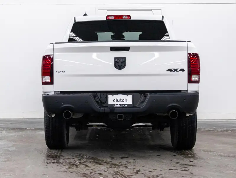 2022 Ram 1500 Classic64400850848385121