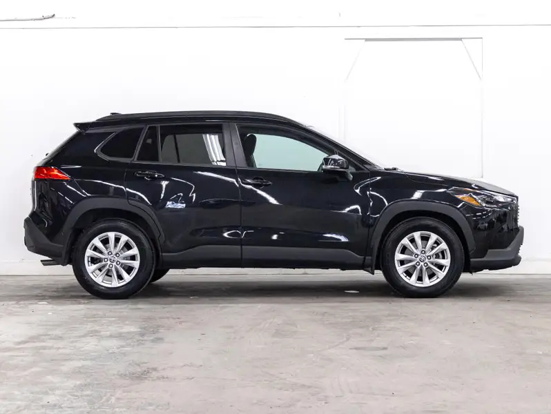 2022 Toyota Corolla Cross63516190063489121