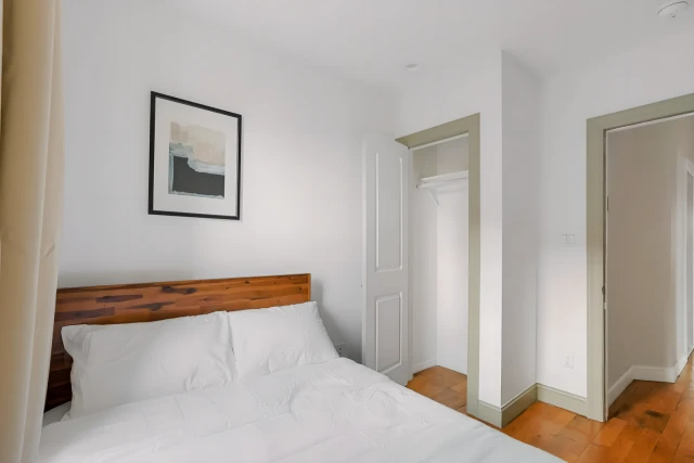 Bedford-Stuyvesant: #83963637785580547121