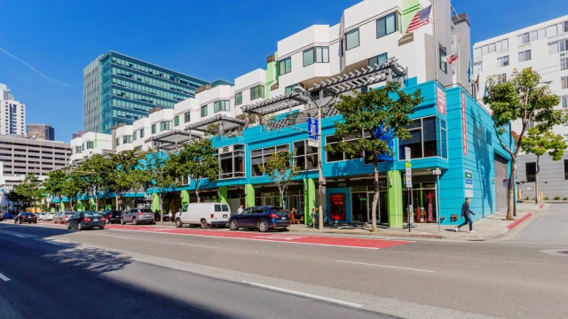 Soma Square apartments63667860202627121