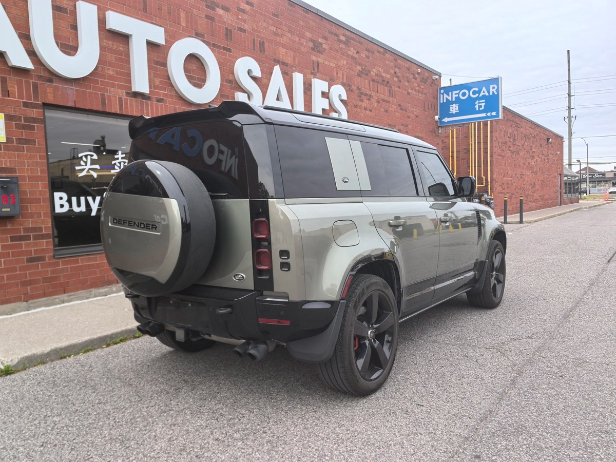 2022 Land Rover Defender 110 X-Dynamic SE64148044400513121