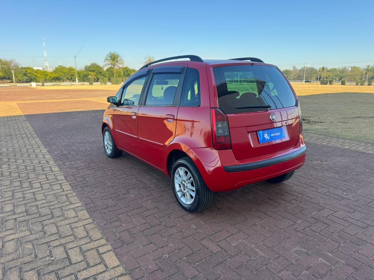 Idea ELX 1.4 8V 2010 Vermelha Manual flex com 245001 km65003671225475123