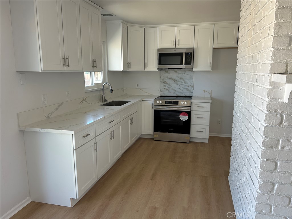$1,450/mes 15722 Sago Apple Valley CA, 9230764112650980354120