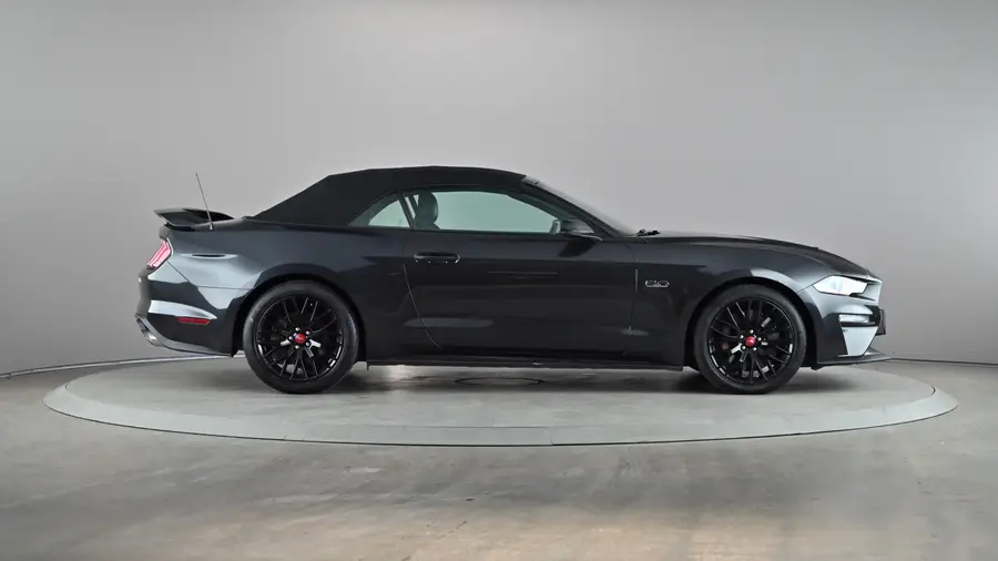 2022 Ford Mustang64484518568323122