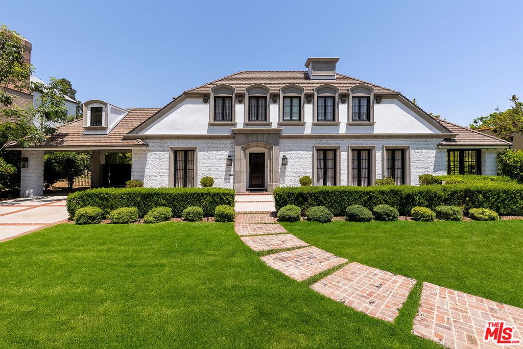 908 N Rexford Drive Beverly Hills CA, 9021063710247962883120