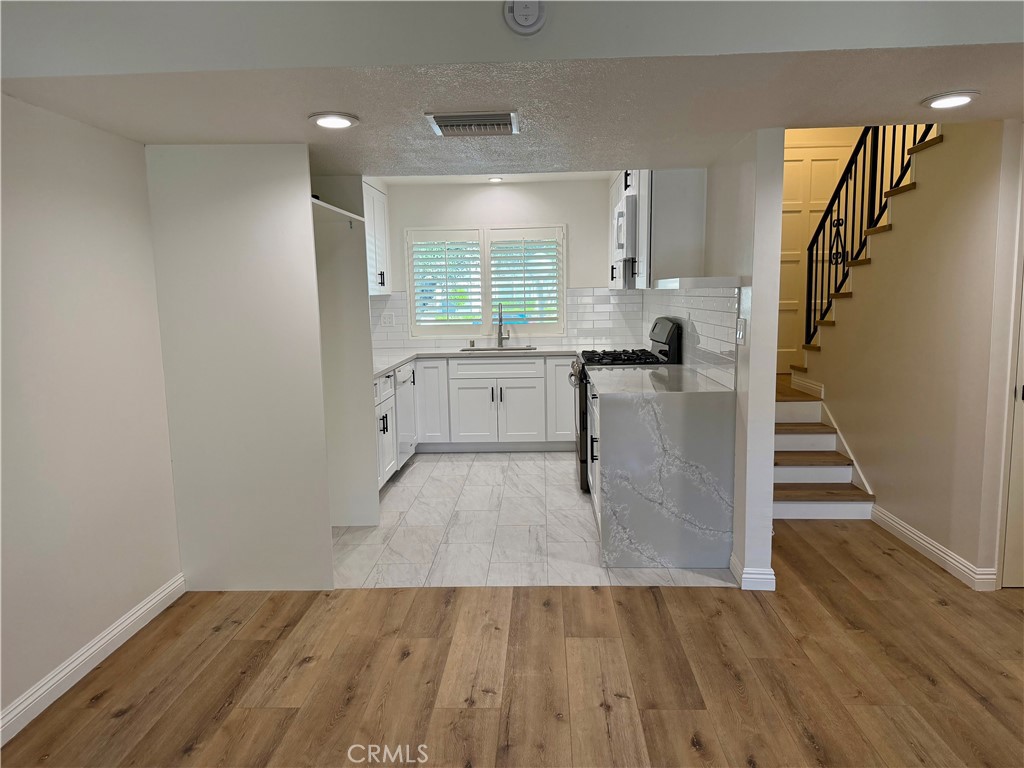 6601 Wilbur Avenue 51 Reseda CA, 9133564130805164802122