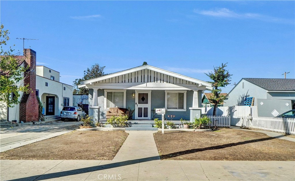 833 S Lemon Street Anaheim CA, 9280564134344430723122