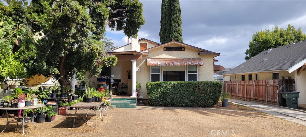 124 N Parkwood, Pasadena CA, 9110764066460816385120