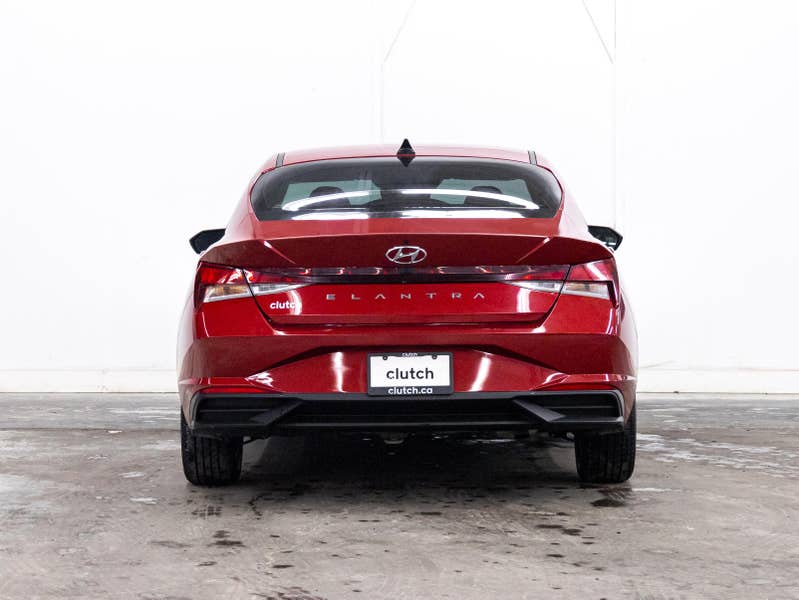 2022 Hyundai Elantra63747640493443123
