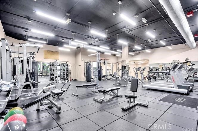 133 N Promenade Long Beach CA, 9080264110307210115121