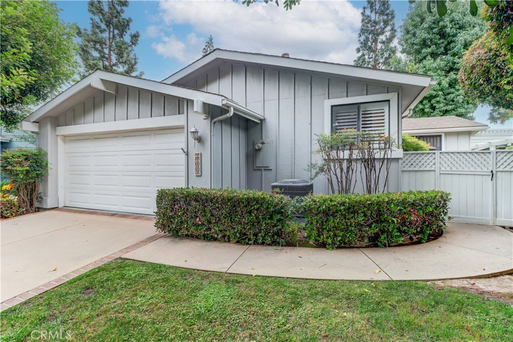 2509 View Lake Santa Ana CA, 9270564102029009025121