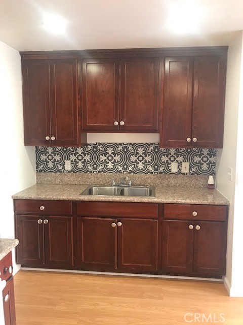 524 W 81st Street W Los Angeles CA, 9004764123492251394121